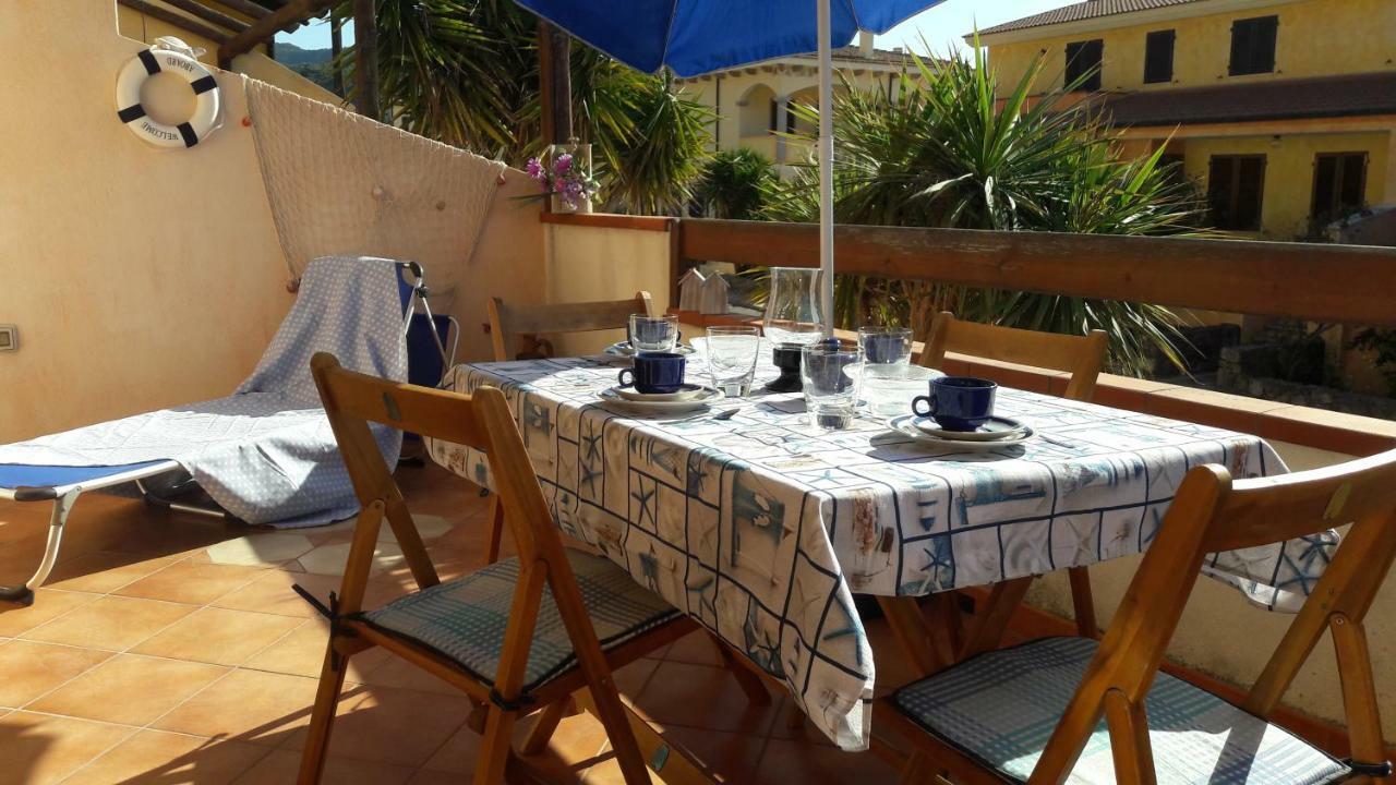 Apartamento Casa Rosy Castelsardo Exterior foto